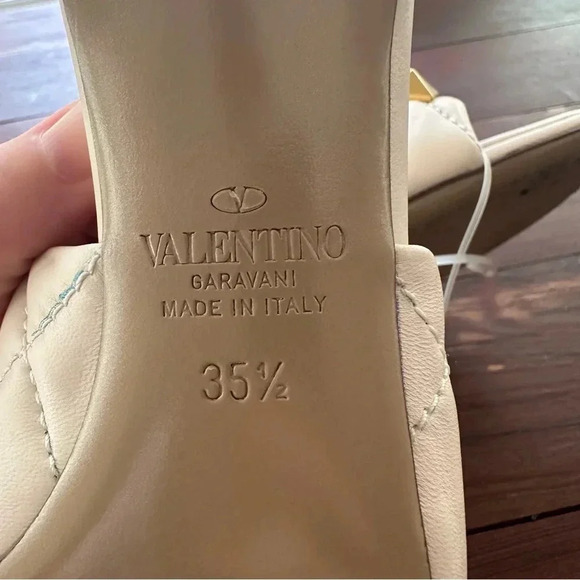 Nappa Quilted Roman Stud 65mm Slide Sandals 35.5 Light Ivory - Picture 11 of 13